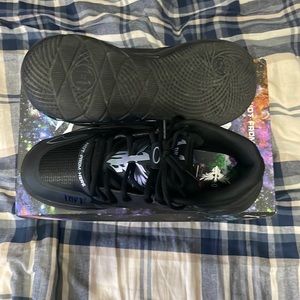 Puma size 10 melo black almost brand new only warn 4 times